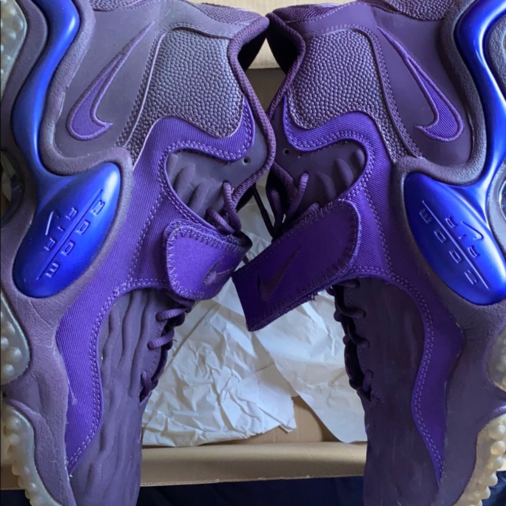 AIR ZOOM TURF JET '97 NFL - MENS SIZE 11